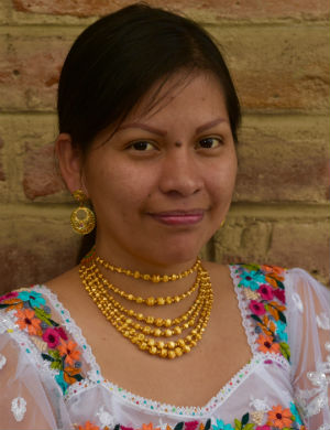 Yuri Artisans quechua Equinox Ecuador