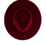 chapeau rouge vu de haut