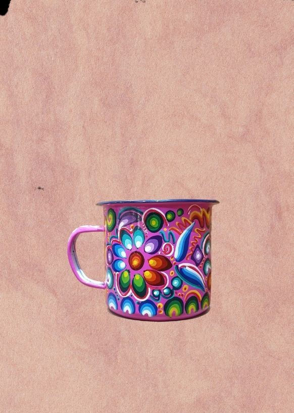 mug rose peint à la main en Equateur